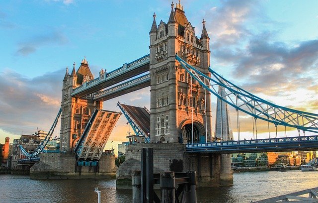 tower bridge 980961 640